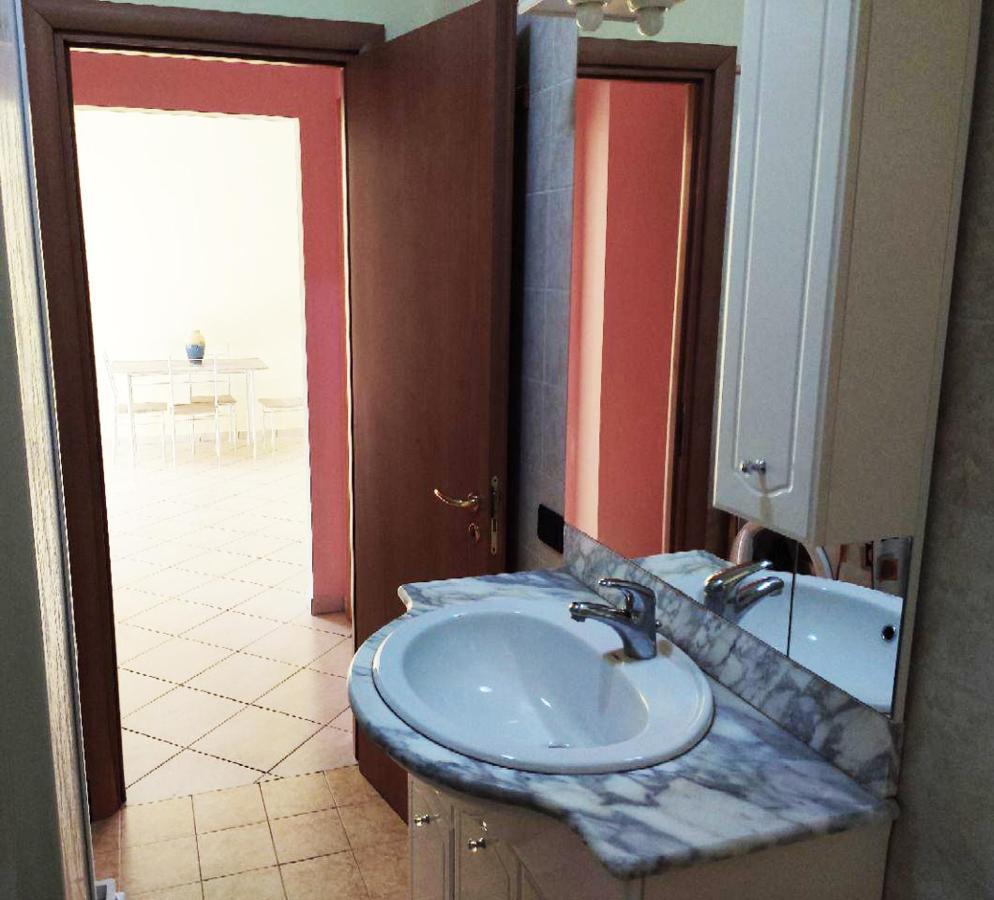 Villetta A Trebisacce Con Vista Mare Екстер'єр фото